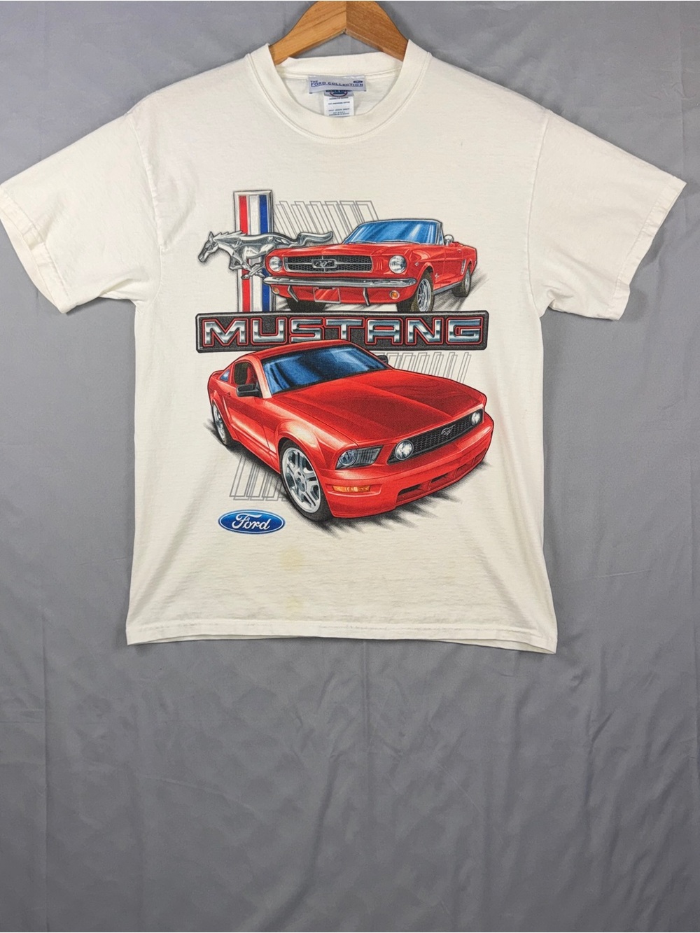 The Ford Collection Shirt Mens Medium Vintage Ford Mustang Cars Graphic Auto Tee